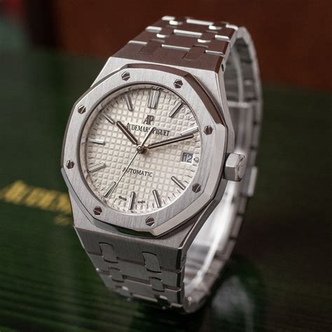 audemars piguet royal oak or prix|audemars piguet prices royal oak.